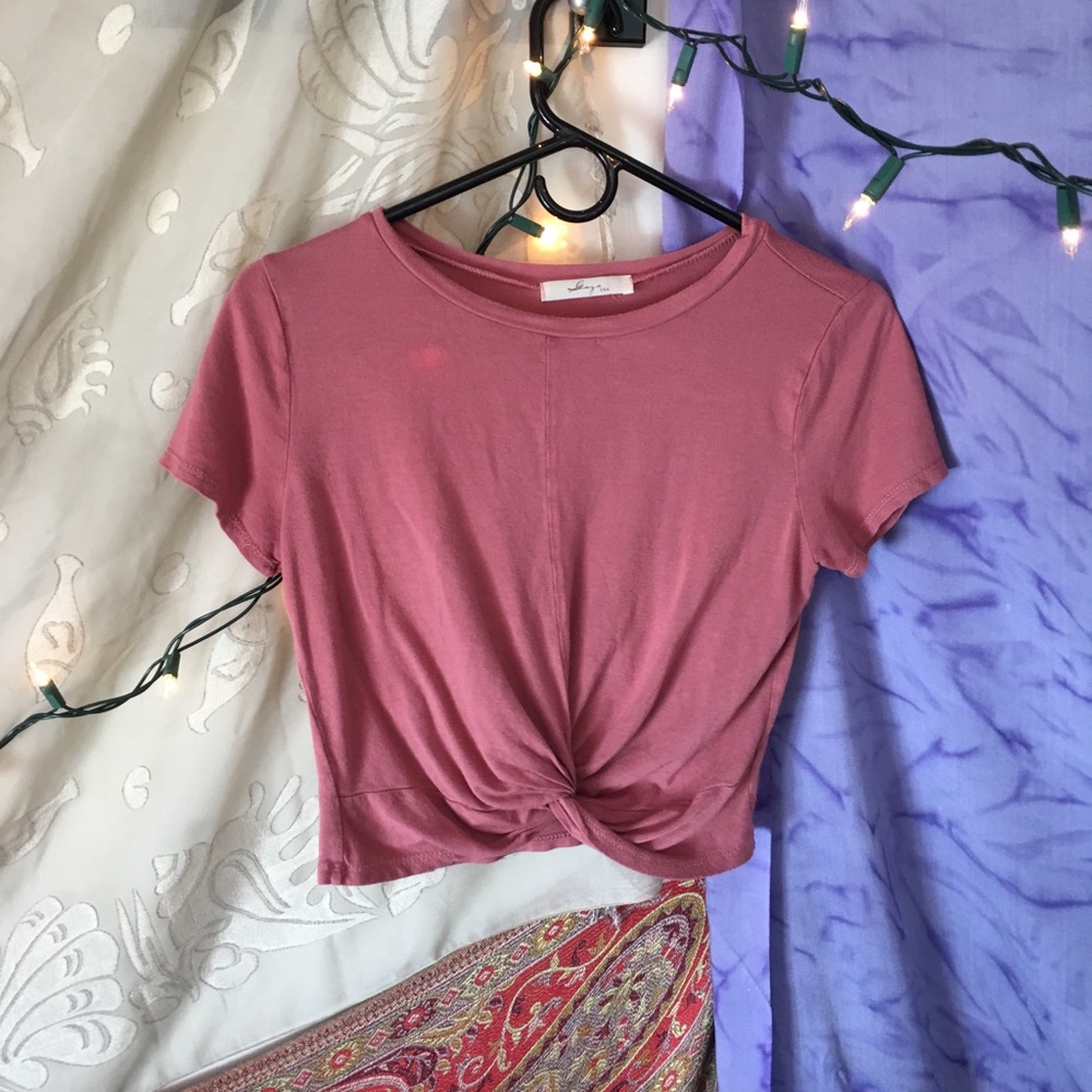 cute cropped tee